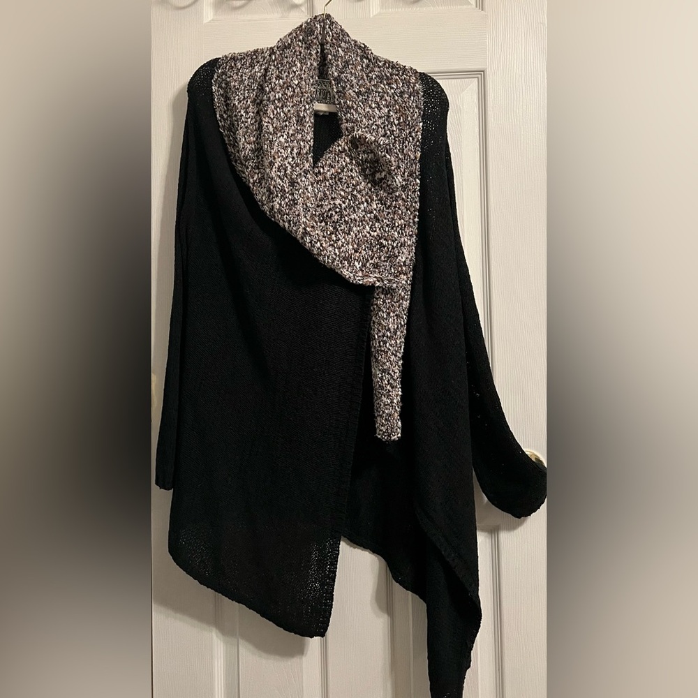 CURIO Women's Sweater